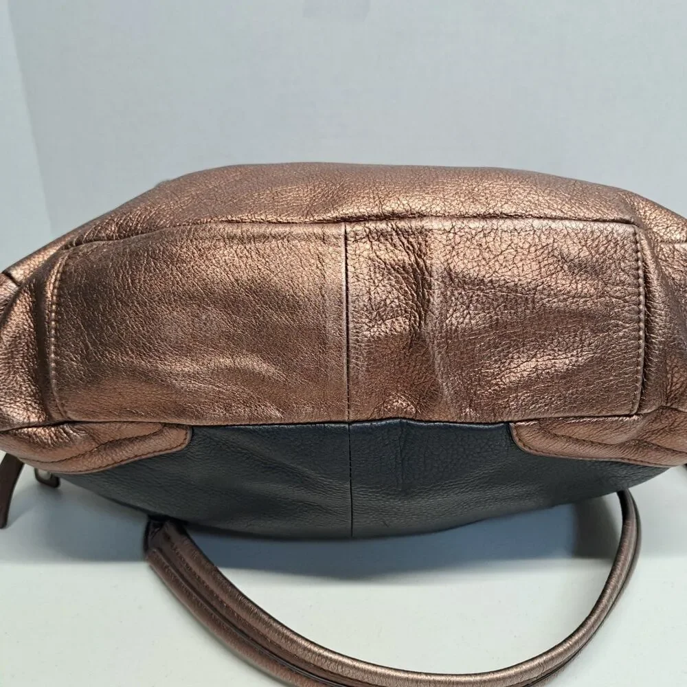 B Makowsky Leather Black Bronze Shoulder Bag - Picture 3 of 12